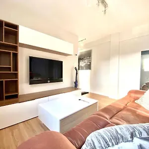  Apartamento El Pisito Reformado Y Con Ascensor España